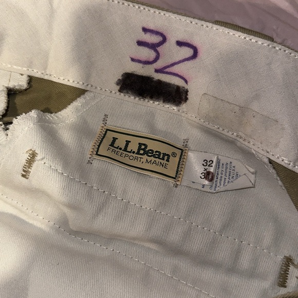 L.L. Bean Tan Chinos Versatile Cotton Blend mens pant size 32 - Picture 8 of 9
